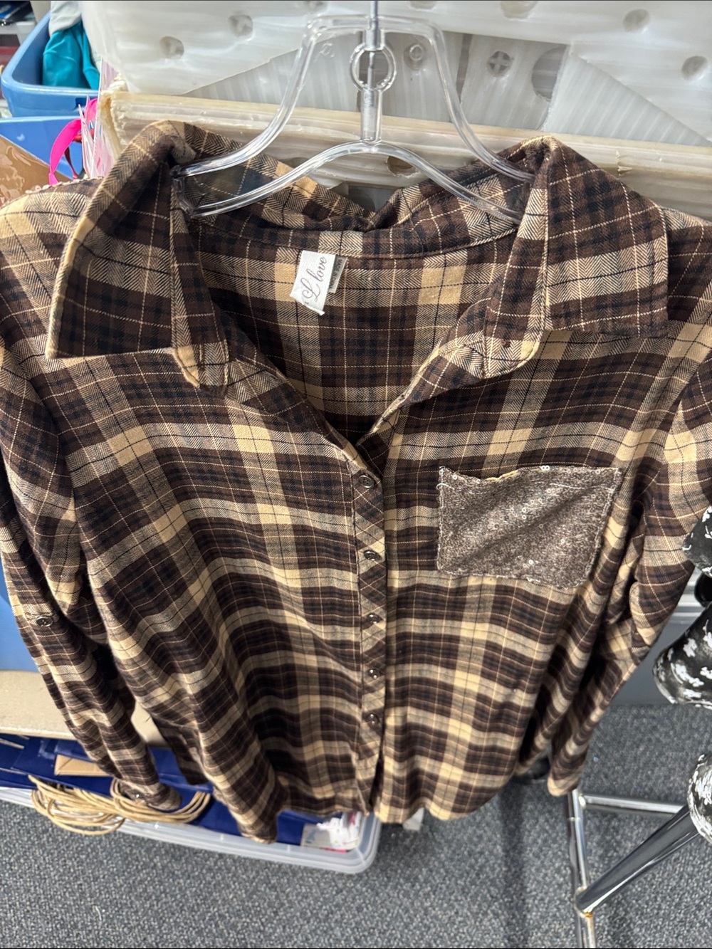 L love button down M // 083023
